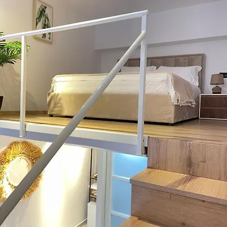 Duplex Lungomare شقة فلورا
